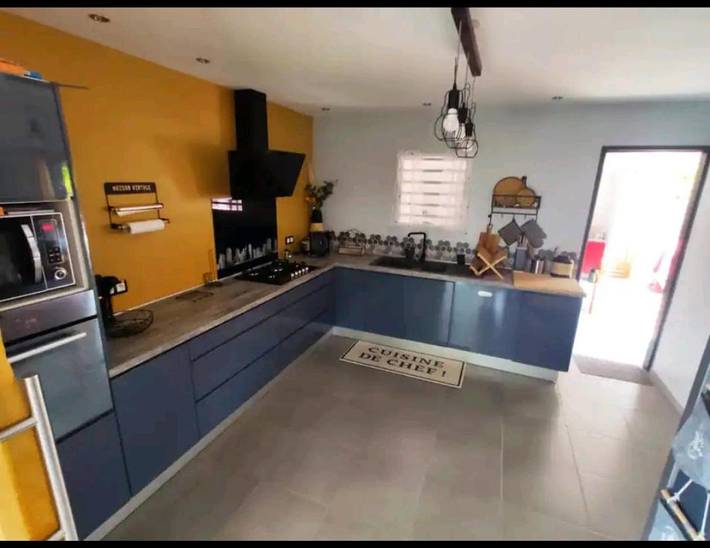 Location de vacances pour 11 personnes, avec terrasse ainsi que jacuzzi et jardin à Entre-Deux - 4