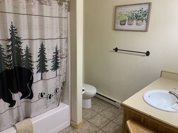 Log Cabin for 8 Guests in Northwest Colorado, Colorado, Picture 2