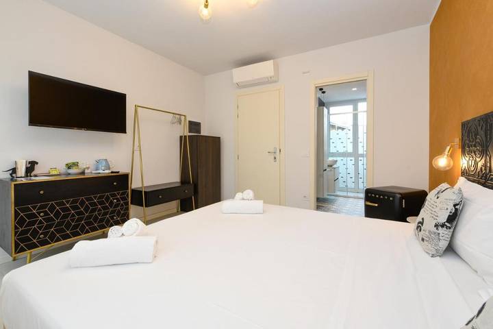 BnB für 2 Personen, mit Seeblick und Terrasse sowie Ausblick in Sirmione - 4