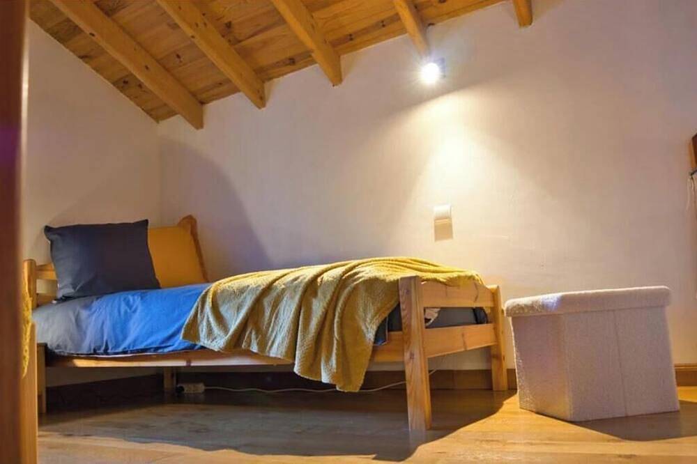 Cocon de Soie – Gîte 4★ avec piscine privée au cœur de l’Ardèche méridionale in Vesseaux, Parc naturel régional des Monts d'Ardèche