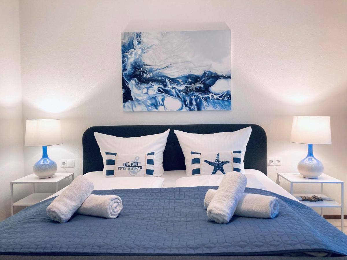 Ganze Wohnung, Seebrise Ferienwohnung, Auszeit in ruhiger Lage, Bodensee Nähe, Privatparkplatz, Wlan, Smart Tv in Rielasingen-Worblingen, Hegau