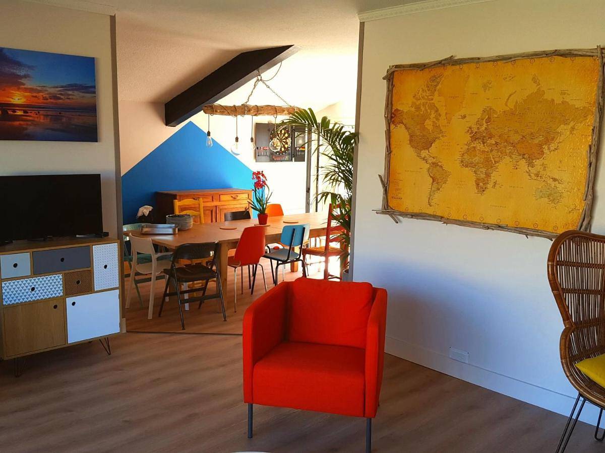 Bed in 6-Bed Dormitory Room in Biscarrosse Plage, Biscarrosse