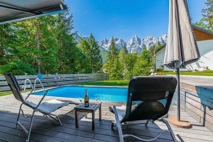Villa für 8 Personen, mit Sauna und Terrasse sowie Pool in Slowenien - 2