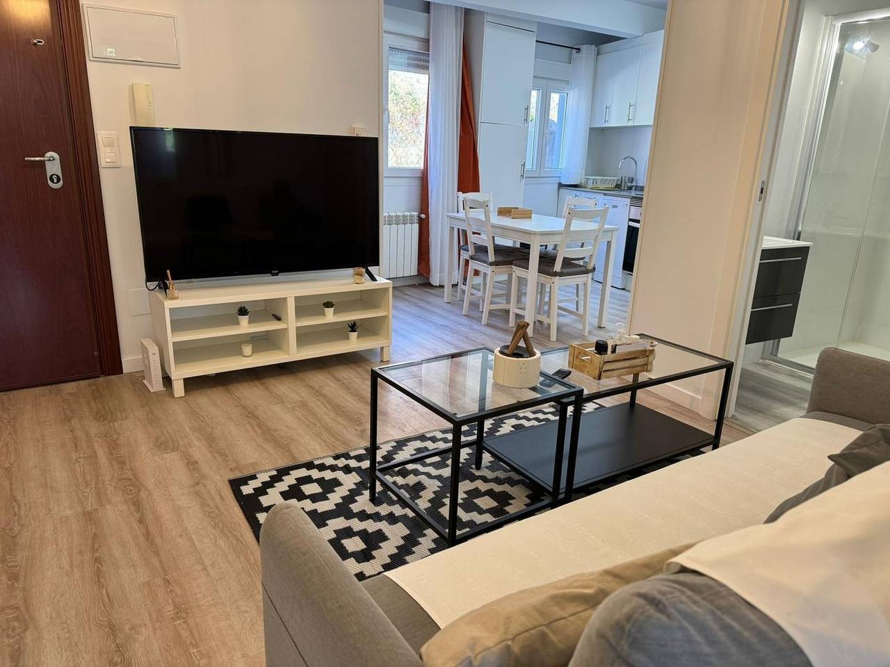 Entire vacation apartment, ¡Vacare centro de Santander! in Santander, Cantabrian Coast