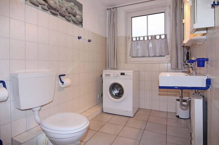 Ferienwohnung für 7 Personen, mit Garten in Wenkendorf - 2