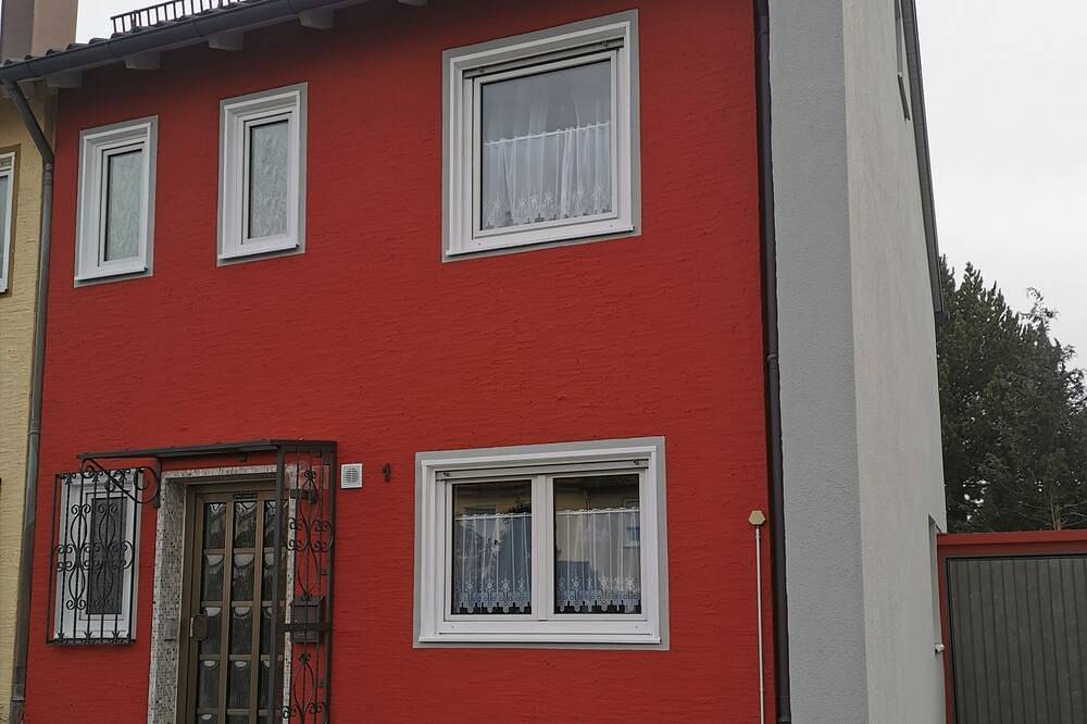 Casa Nowa  -  Liebevoll renoviertes Ferienhaus im Allgäu in Kaufbeuren, Bayerisch Schwaben