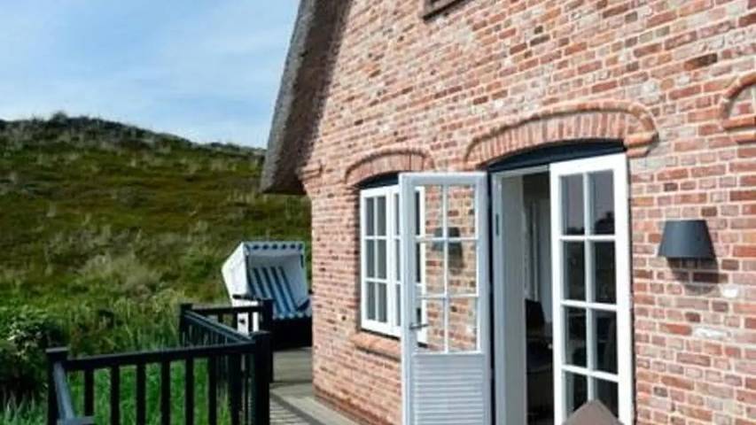 Ferienhaus für 7 Personen, mit Terrasse und Sauna sowie Garten in Rantum - 3