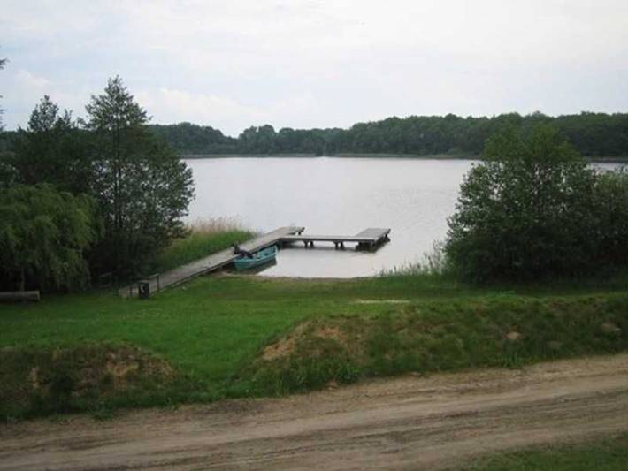 Ganze Ferienwohnung, Ferienwohnung am Kreßinsee - Ferienwohnung 1              2-6 Personen in Walow, Mecklenburgische Seenplatte