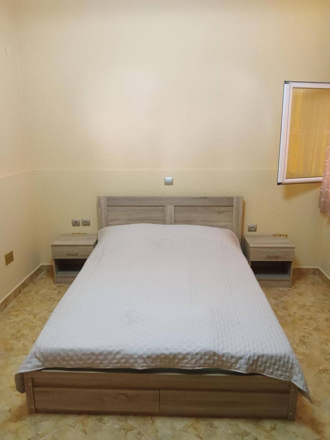 Ganze Wohnung, Apartment 'One Bedroom' mit Bergblick, Wlan und Klimaanlage in Agia Marina (Dodekanes), Leros