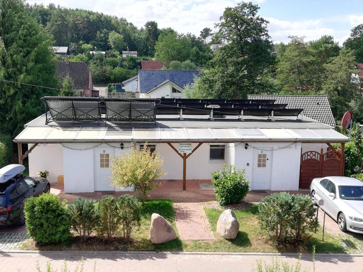 Ferienhaus in Zislow am Plauer See, Doppelbungalow in Zislow, Plauer See