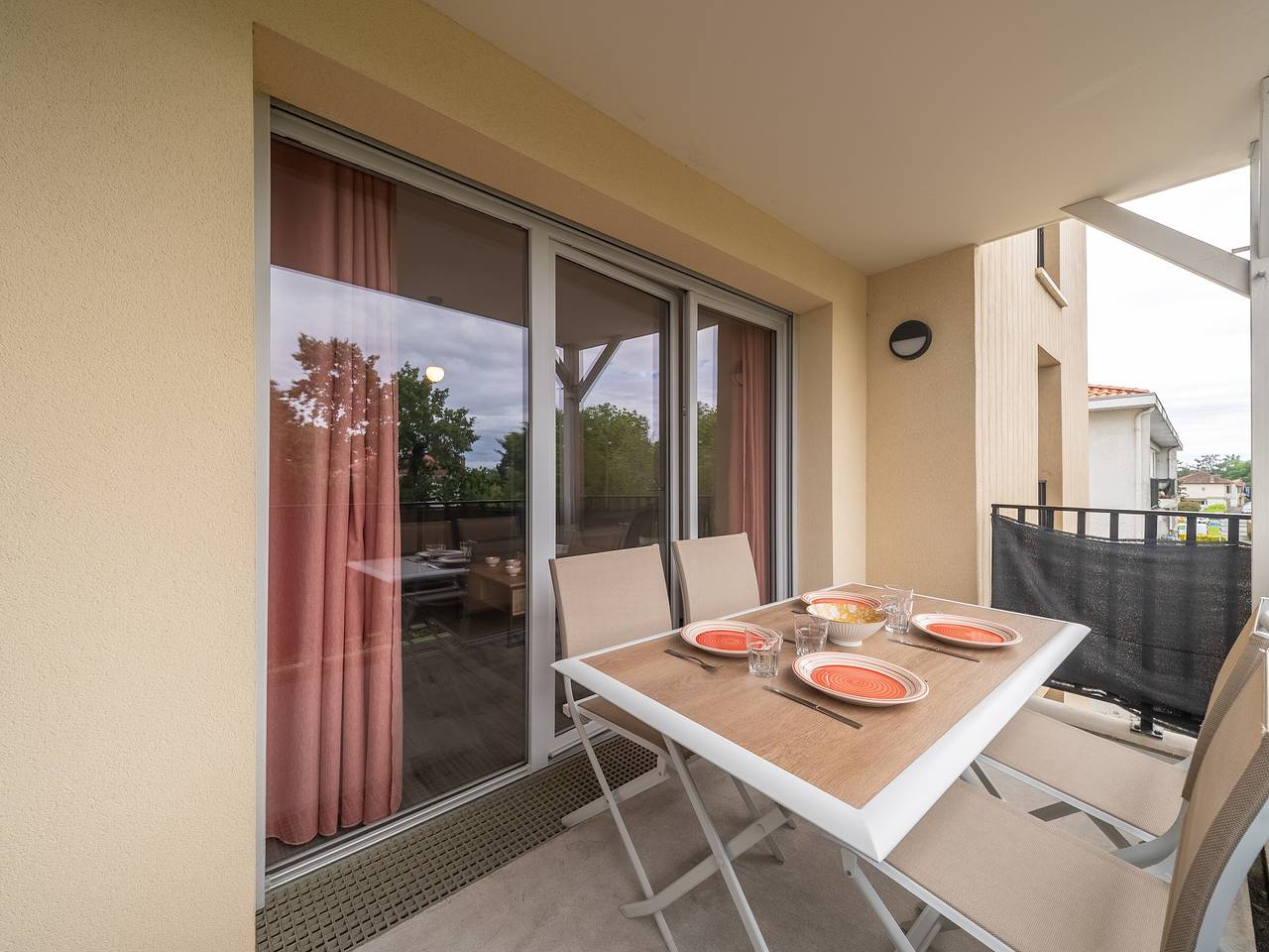 Apartamento entero, Apartamento en el centro, balcón - 4 pers. in Parentis-en-Born, Côte d’Argent