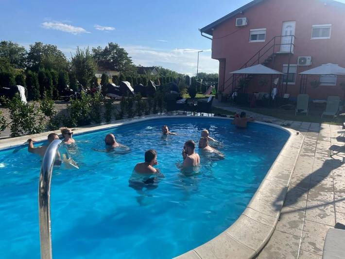 Chambre d’hôte pour 3 personnes, avec vue ainsi que jardin et piscine, animaux acceptés dans Палић - 4