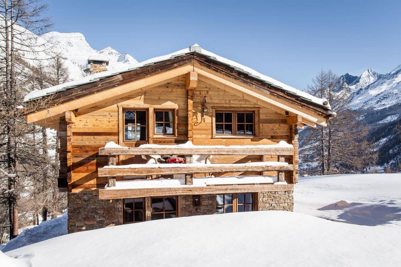 Mountain Chalet 4 You only for 2, private wellness, for a romantic honeymoon in Zermatt, Alpes valaisannes