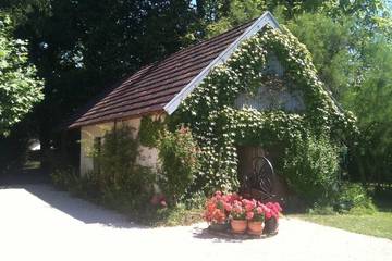 Gîte pour 6 personnes, avec jardin dans Chaumergy