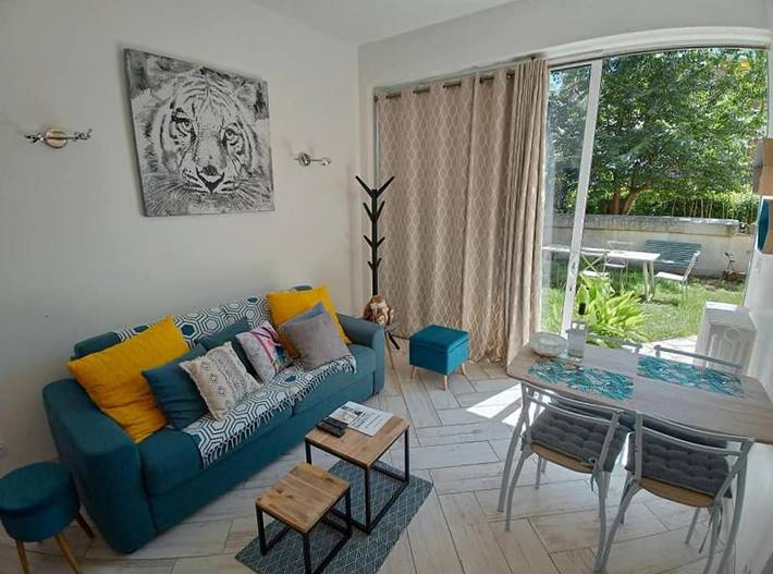 Gîte pour 4 personnes, avec jardin et terrasse, animaux acceptés