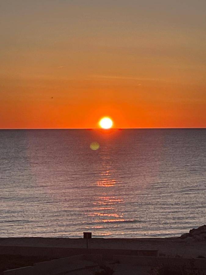 Gîte pour 4 personnes, avec vue ainsi que jardin et piscine dans Port Saint Ange - 2