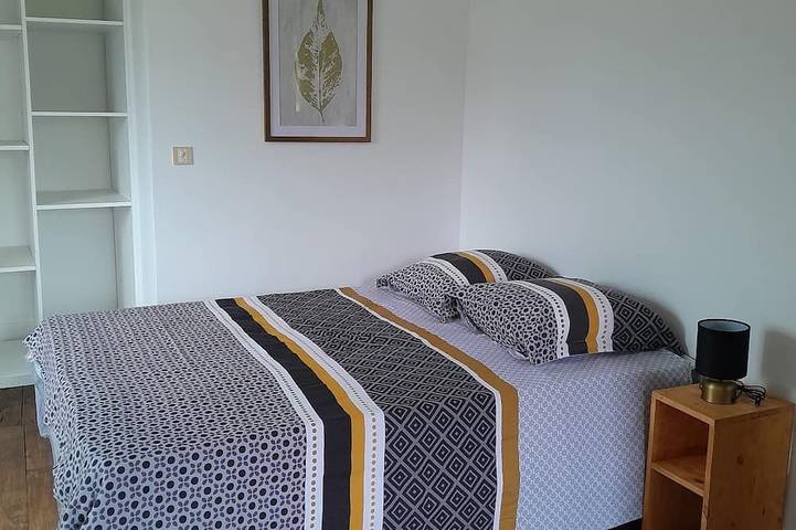 Location de vacances pour 8 personnes, avec jardin à Charritte-de-Bas - 2