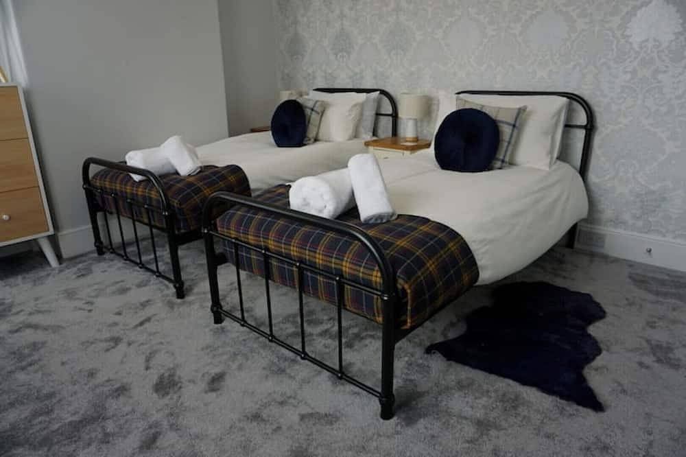 Stylish 3 Bedroom Victorian Villa with hot tub in Lincoln, Lincolnshire