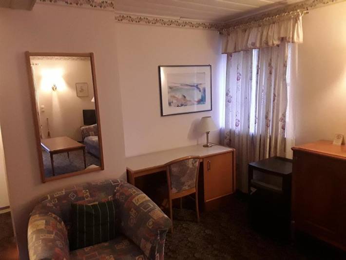 Hotel für 2 Personen, mit Balkon und Terrasse sowie Ausblick in Wiesenttal - 2
