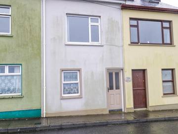 Gîte pour 7 personnes, avec jardin à Roundstone