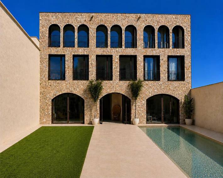 Hôtel pour 2 personnes, avec jacuzzi ainsi que balcon et piscine - 1
