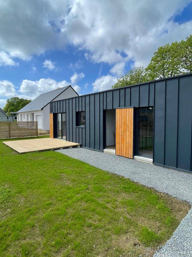 Location de vacances pour 6 personnes, avec jardin à Plouigneau