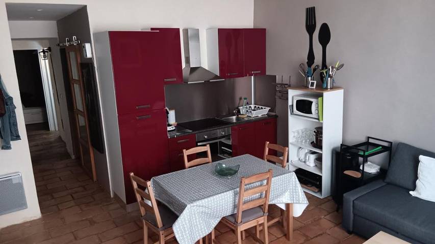 Gîte pour 4 personnes, avec terrasse à Saint-Laurent-le-Minier - 4