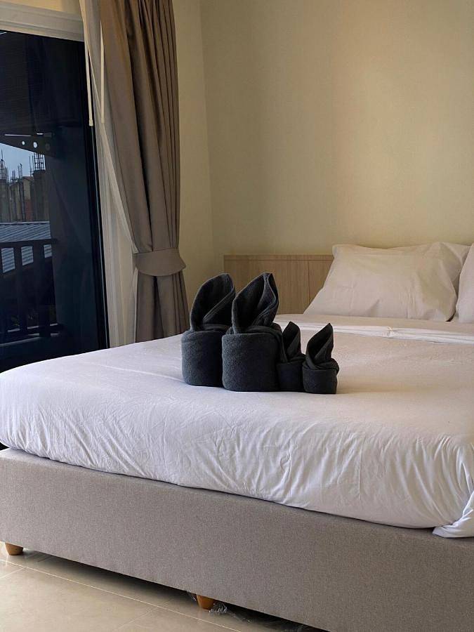 Appartement de vacances pour 2 personnes, avec piscine ainsi que balcon et vue