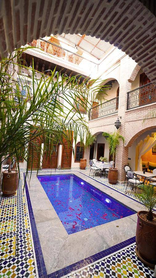 Maison d’hôte pour 2 personnes, avec sauna et piscine ainsi que balcon et jacuzzi, adapté aux familles au Maroc