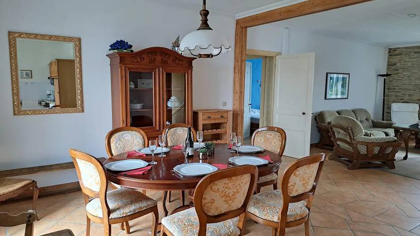 Gîte pour 8 personnes, avec jardin dans Le Pouldu - 4