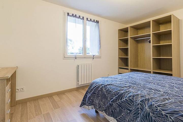 Location de vacances pour 6 personnes, avec jardin et terrasse dans La Biolle - 4
