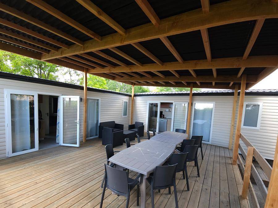 Flower Camping Le Dolium - Mobilheim 11 personen - Mobilheim Premium "Tribu" -Klimatisiert/Tv -5 Zimmer max 11 Personen (Baby inbegriffen) 1/11 Pers. in Laudun-l'Ardoise, Nimes und Umgebung