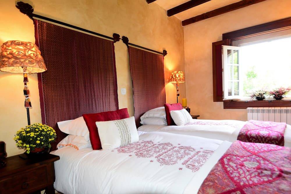 St António: Arrabida Park-Swimmingpool -Tennis -30 minutos Lisboa in Setúbal, Naturpark Arrábida