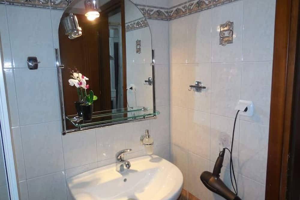 Geheel appartement, Lovely studio with beautiful garden in Kavala, Regio Kavala