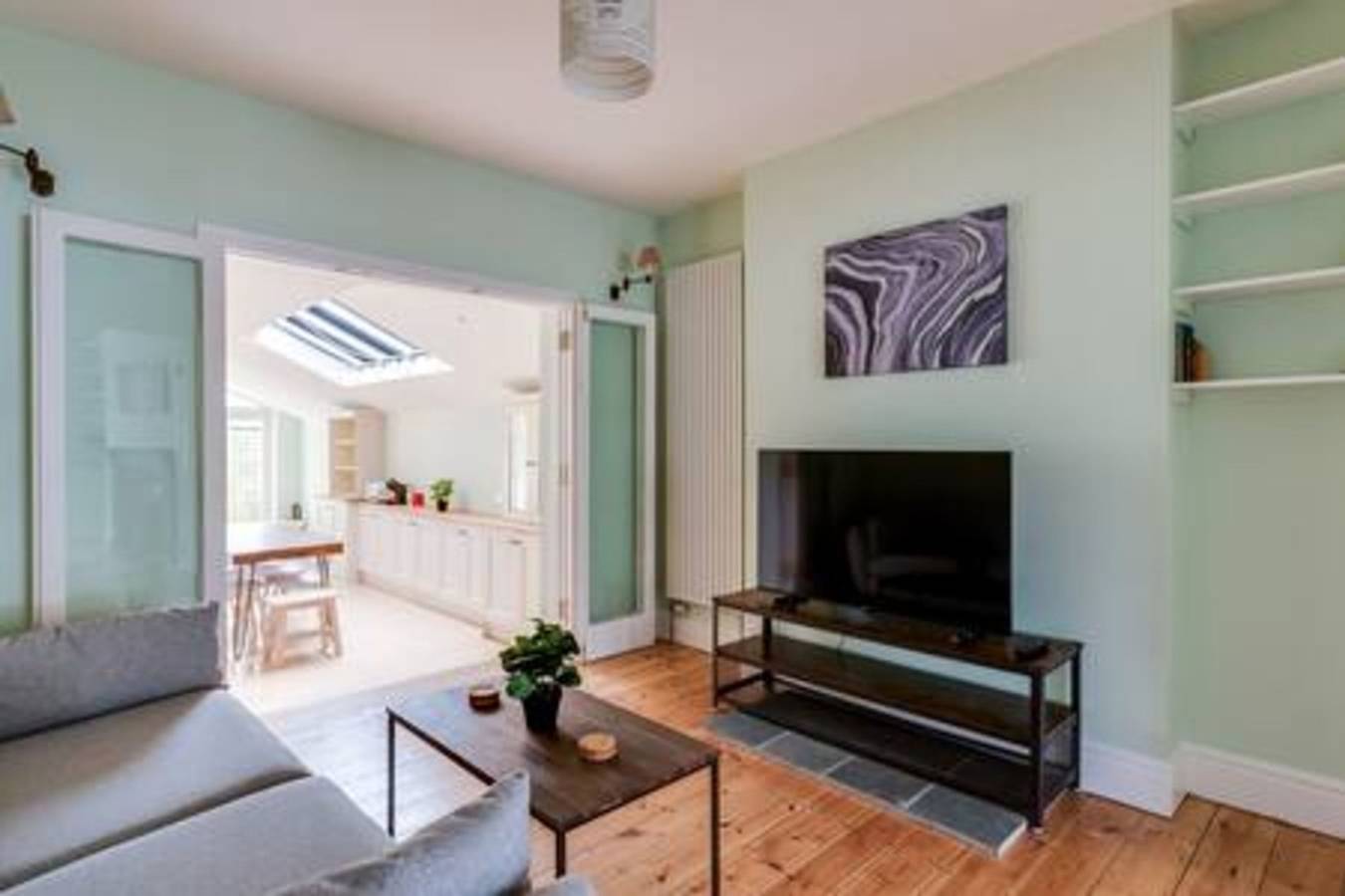 Summertown 4-Br Family Home - Bright & Spacious in Oxford, Oxfordshire
