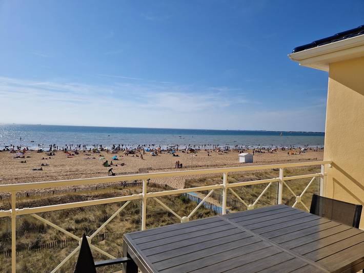 Location de vacances pour 6 personnes, avec Vue sur l’océan ainsi que Balcon et Terrasse à Châtelaillon-Plage
