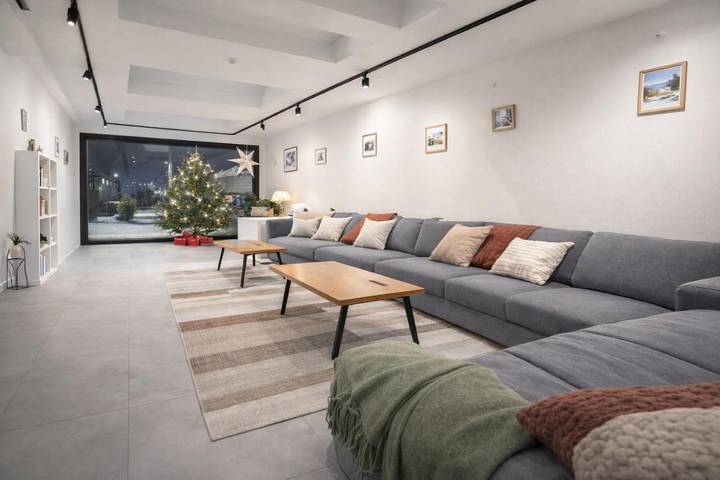 Domek letniskowy dla 10 osób, z ogród i jacuzzi w Białka Tatrzańska