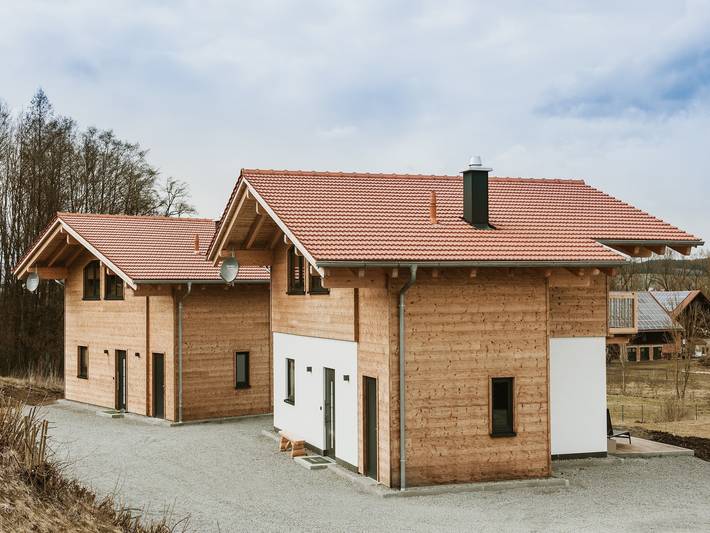 Wellness-Chalet im Vital Camp Resort Bayerbach in Bayerbach, Bayerische Golf und Thermenland