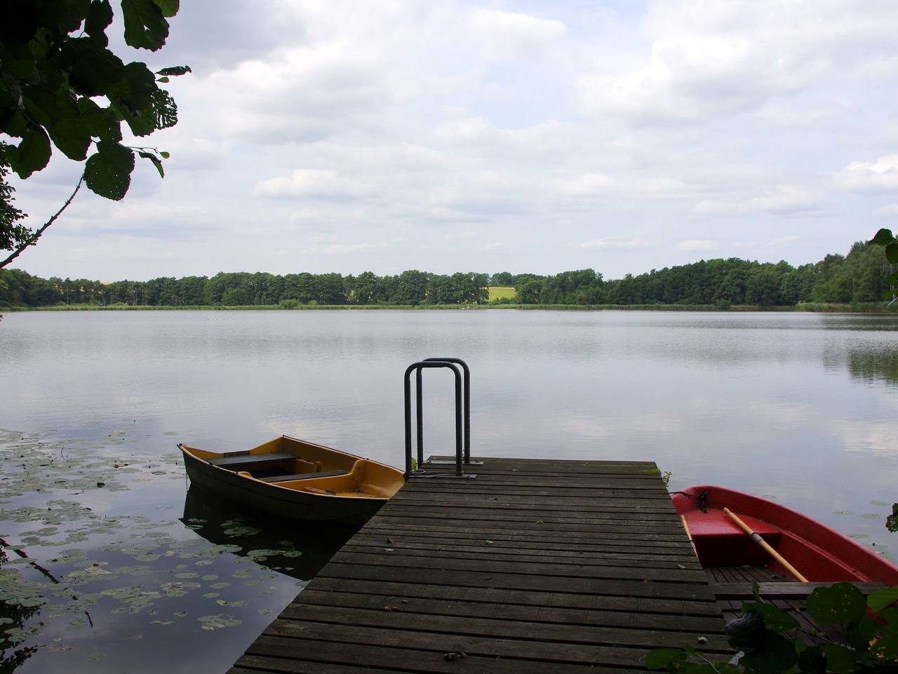 Ganze Ferienwohnung, Ferienwohnung am See B - Ferienwohnung am See B in Schwinkendorf, Moltzow
