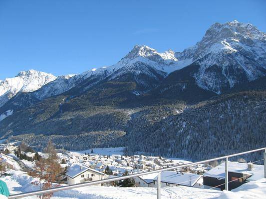 Ganze Ferienwohnung, Ferienwohnung Chasa Surval - Ferienwohnung, 45m2 für max. 2 Personen in Scuol, Unterengadin