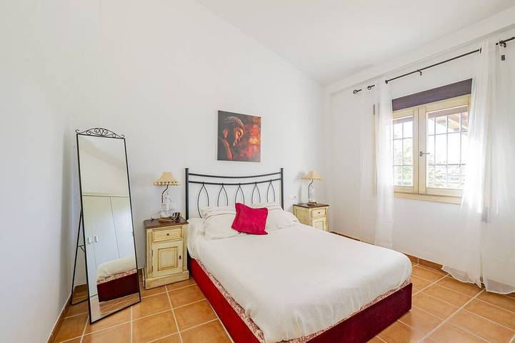 Cubo's Casa Rural Las Berrocalas / piscina privada / BBQ / wifi gratis in Cártama, Provincia de Málaga
