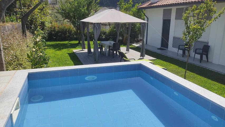 Casa de férias para 6 pessoas, com Varanda e Terraço e ainda Jardim and Piscina em Vouzela