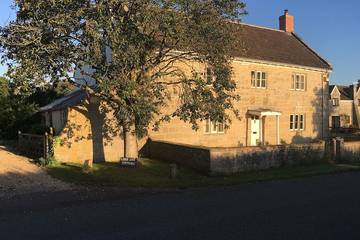Gîte pour 4 personnes, avec jardin à Glastonbury