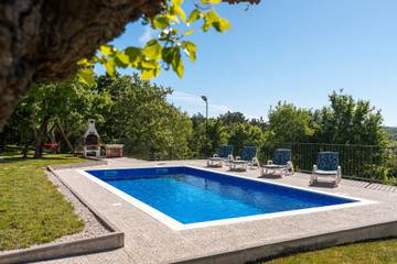 Villa Con Piscina per 4 Persone in Istria centrale, Istria, Foto 1