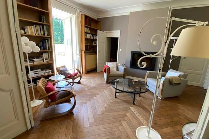 Château pour 15 personnes, avec jardin en Ardèche - 2