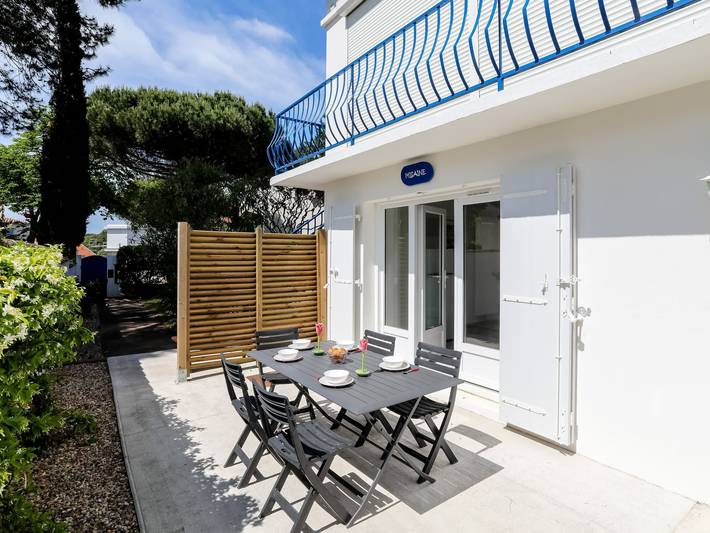 Gîte pour 5 personnes, avec Terrasse et Jardin dans Plage du Bureau
