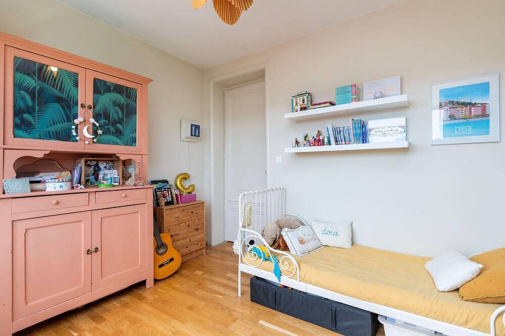 Le Marronnier - charming house with swimming pool in Sainte-Foy-lès-Lyon, Rhône