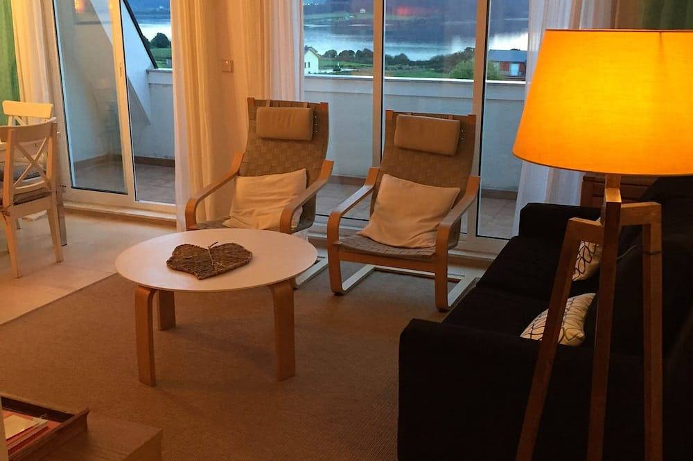 Entire apartment, Beautiful 2 bedroom apartment in Barreiros. Impressive views. in Barreiros, Galician Coast