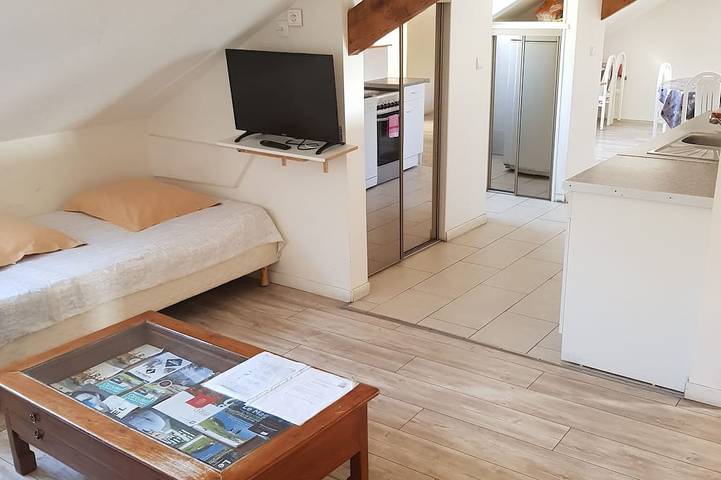 Apartamento entero, Grand T4 Proche Santuaires in Lourdes (Altos Pirineos), Altos Pirineos