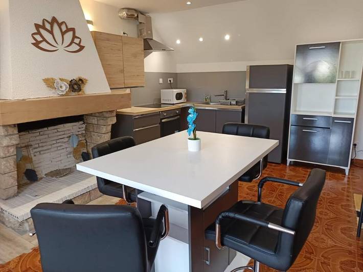 Appartement de vacances pour 4 personnes, avec jardin et vue